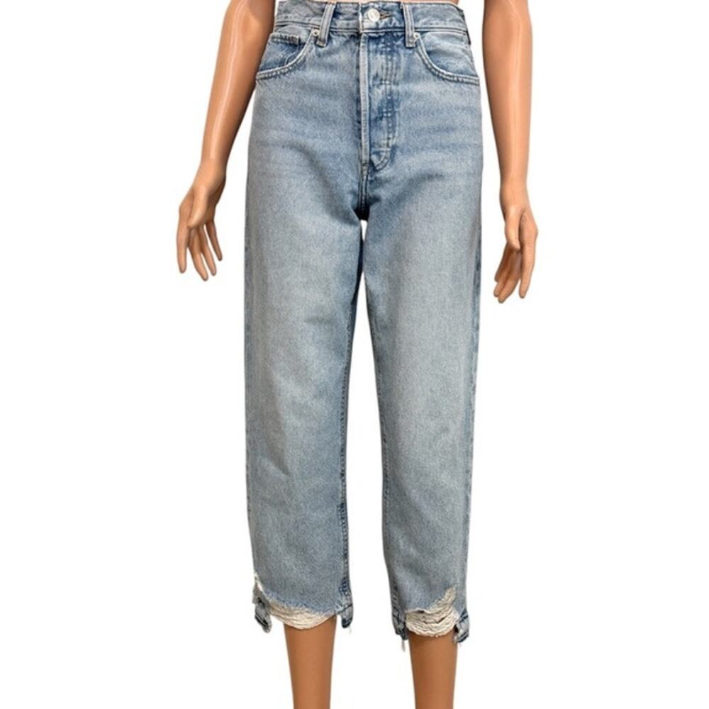 Express 0 R light wash raw hem ankle crop Dad jean J1 3661